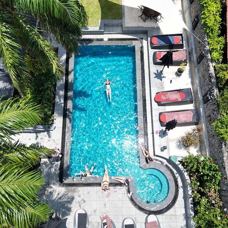 Baan Heaven / Patong Beach Pool Villa Sleeps up to 15 Buitenkant foto