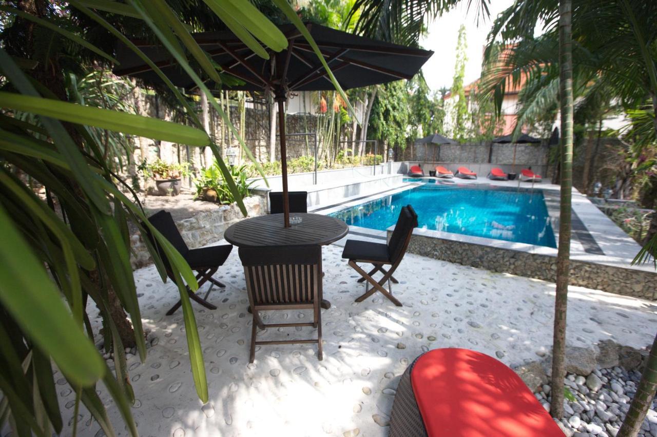 Baan Heaven / Patong Beach Pool Villa Sleeps up to 15 Buitenkant foto